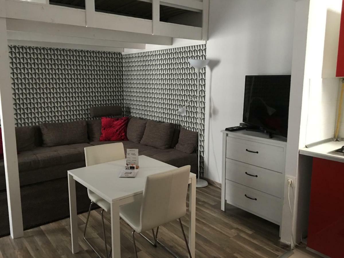 Kálmán Apartman Budapeste Exterior foto